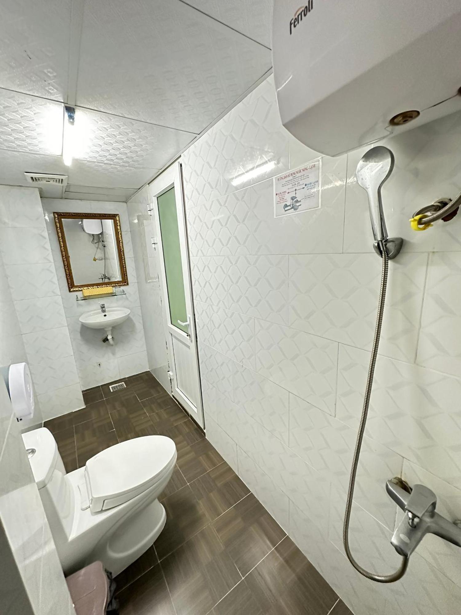 Thanh Thanh 5 Dalat Hotel - Ks Gan Cho Dem Gia Re Exterior foto